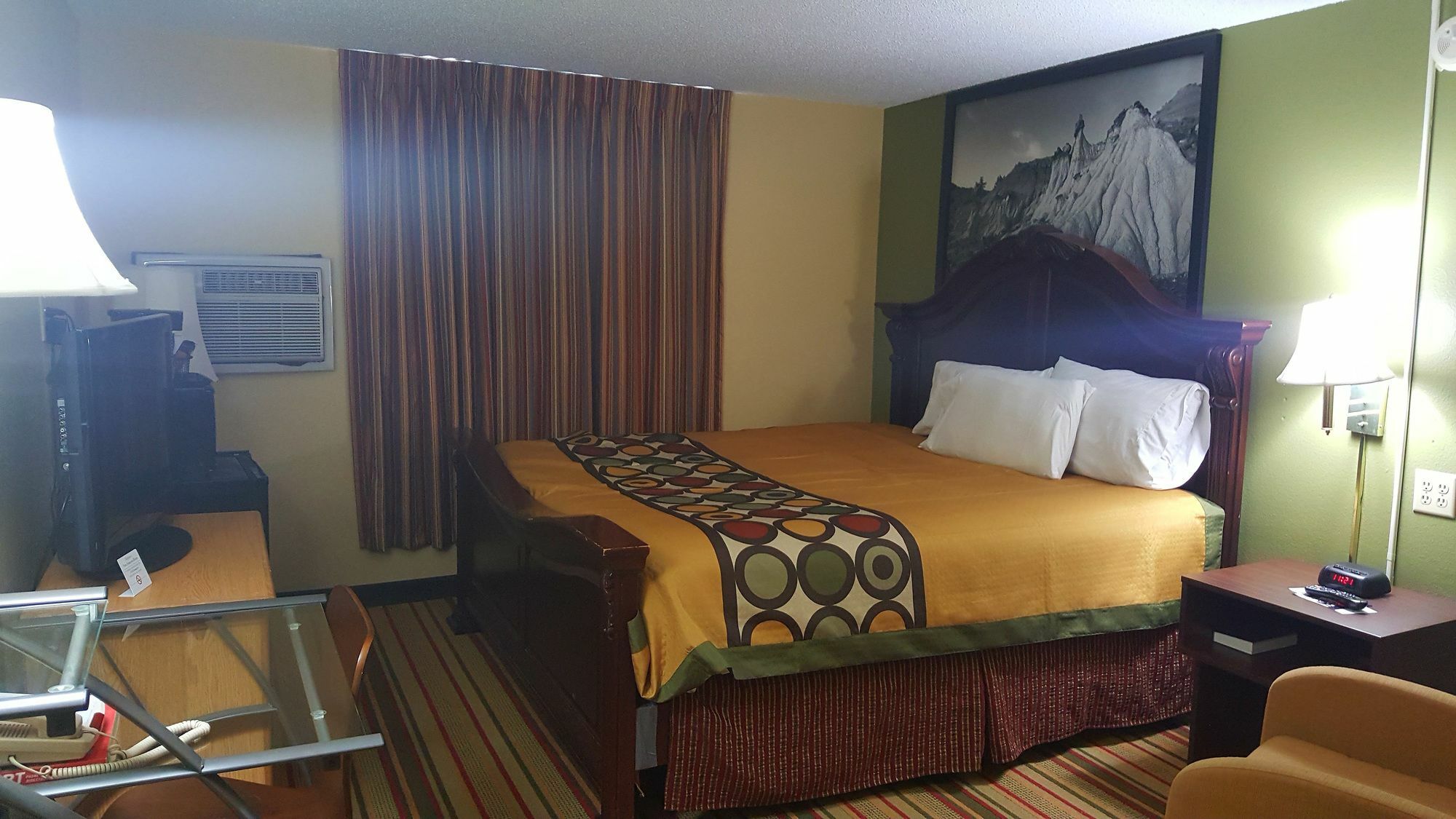 Hotel Super 8 By Wyndham Minot Airport Exterior foto